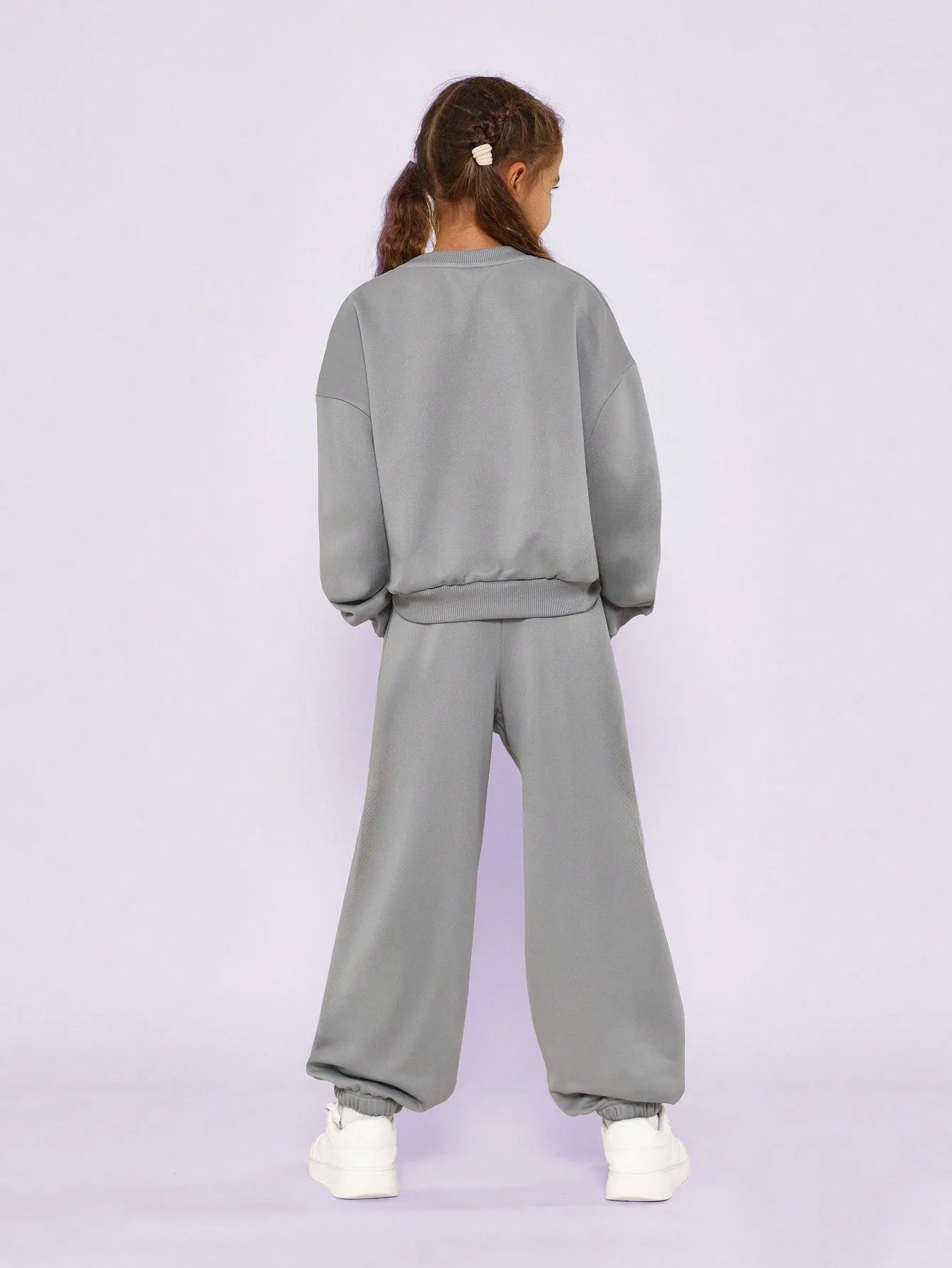Tween Girls Regular Fit Sweatshirt With Applique And Jogger 2 Piece Set