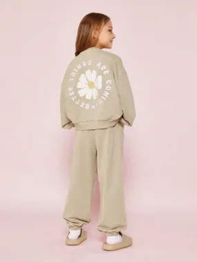 Tween Girls Regular Fit Sweatshirt With Flower Graphic Print And Jogger 2 Piece Set